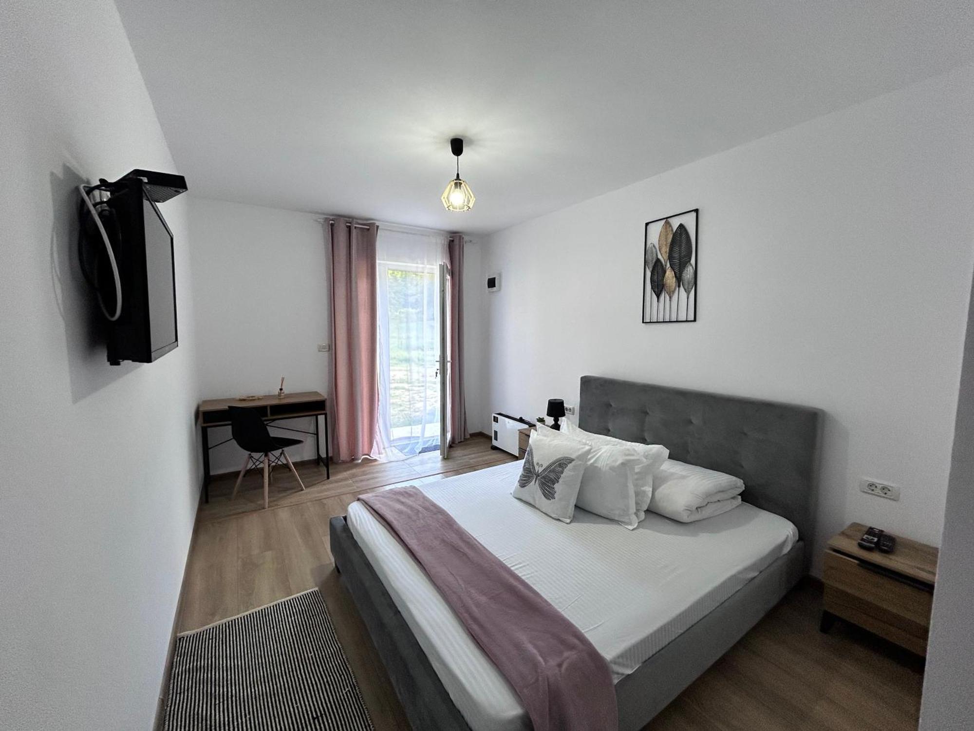 Hotel Casa Irinei Poiana Mărului Exteriér fotografie